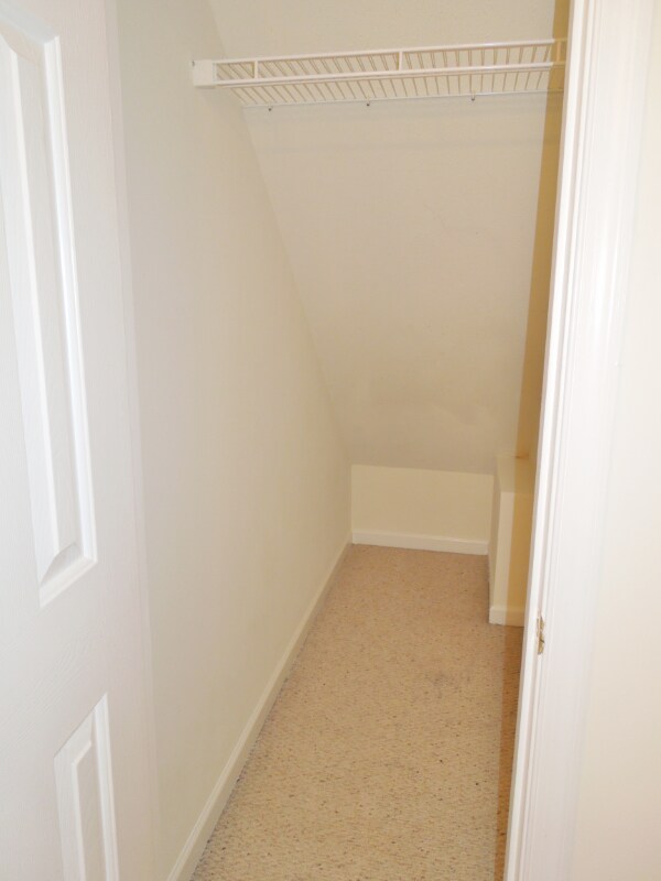 Building Photo - 108 Pleasant Hill Rd