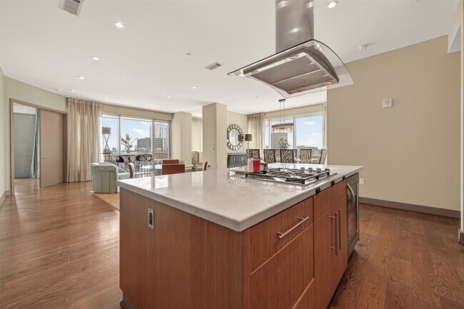 Building Photo - 1600 Post Oak Blvd