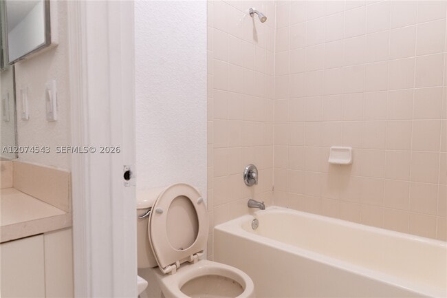 Building Photo - 1410 S Santa Catalina Cir