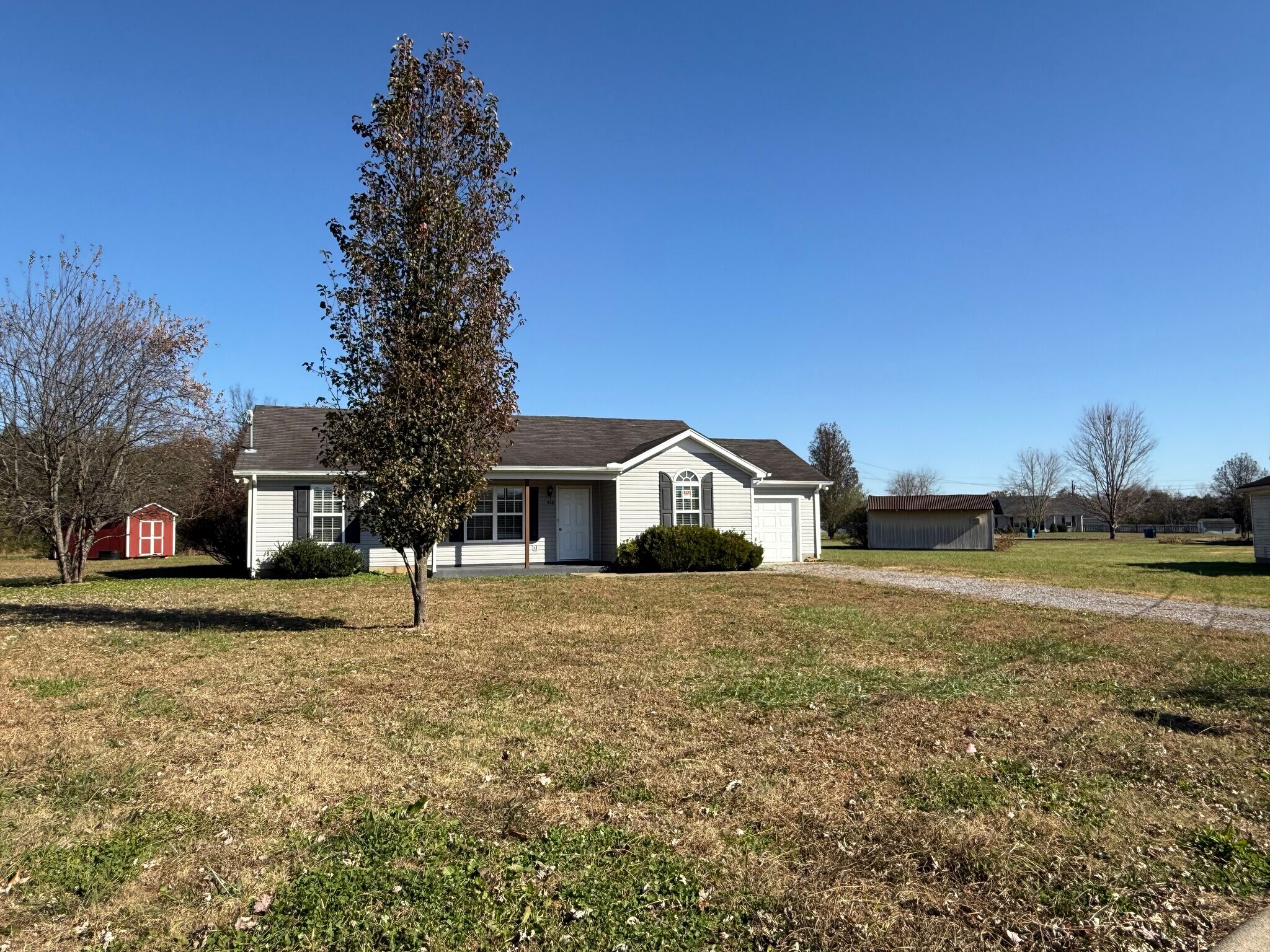 Building Photo - 406 Silver Lakes Ct