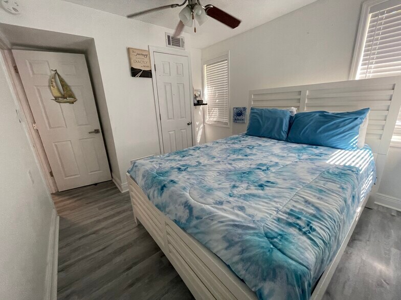 Downstairs bedroom - 13100 Boca Ciega Ave
