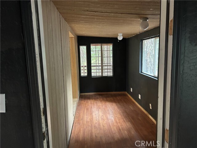 Building Photo - 14745 Del Oro Dr