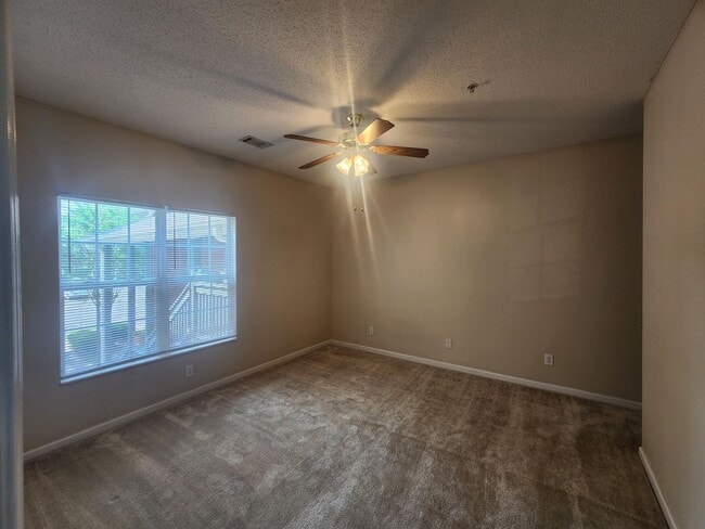 Building Photo - 140-202 Wexford Condominium