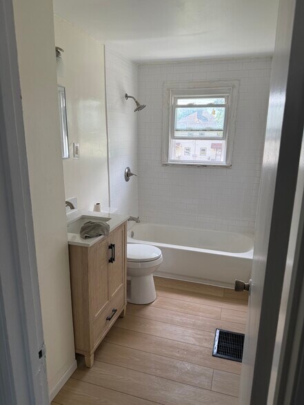 Bathroom - 1281 E 26th Ave