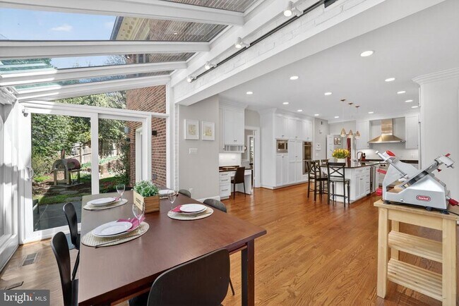 Building Photo - 5115 Cape Cod Ct