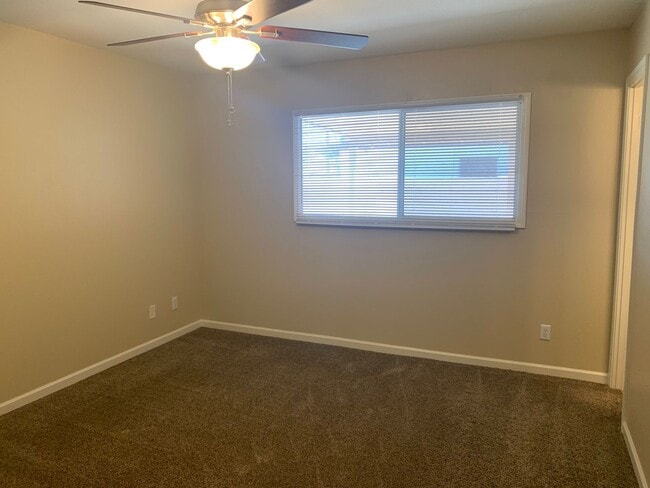 Building Photo - Great 3 bedroom 2 bath home