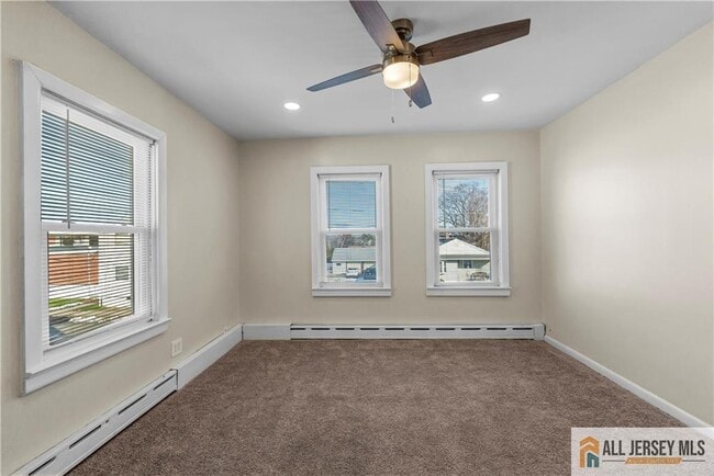 Building Photo - 124 S 7th Ave