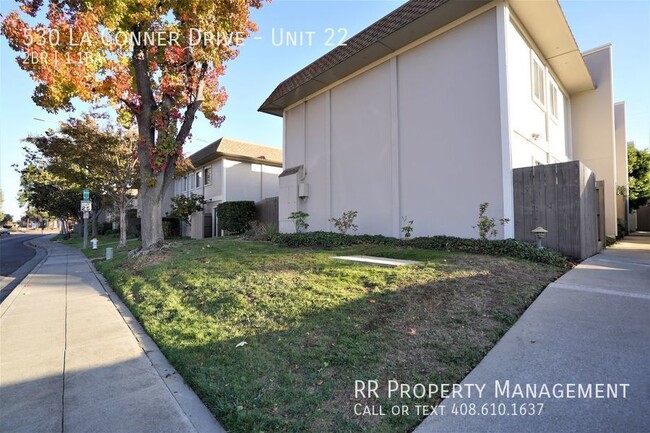 Building Photo - Cute 2 Story Townhouse with Great Schools!