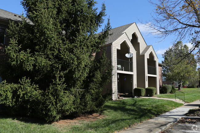 Building Photo - Greenwood Place Apartments