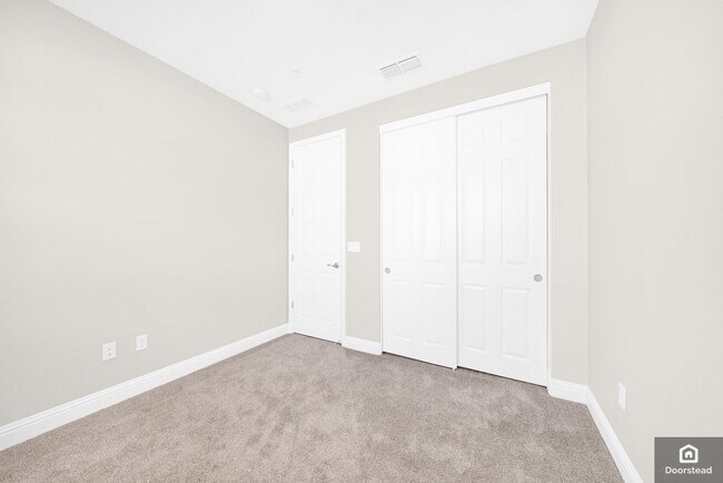 Building Photo - 3909 Portola Cmn