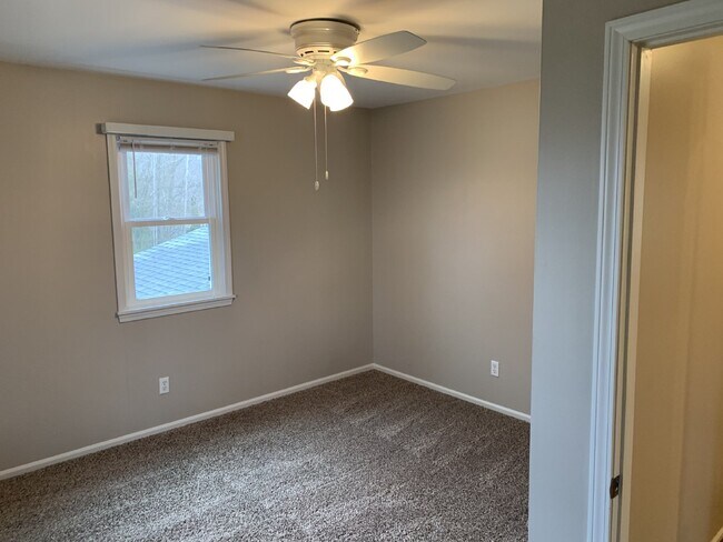 Building Photo - 3 Bedroom/2 Bathroom in Alto
