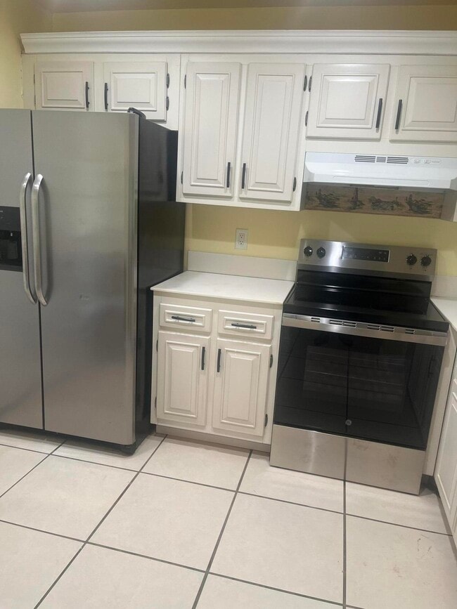 Building Photo - 2614 Nassau Bend