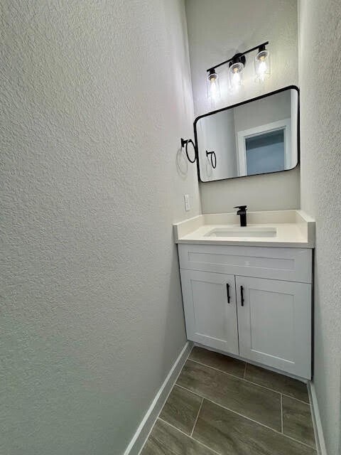 Building Photo - 16930 W Lynbrook