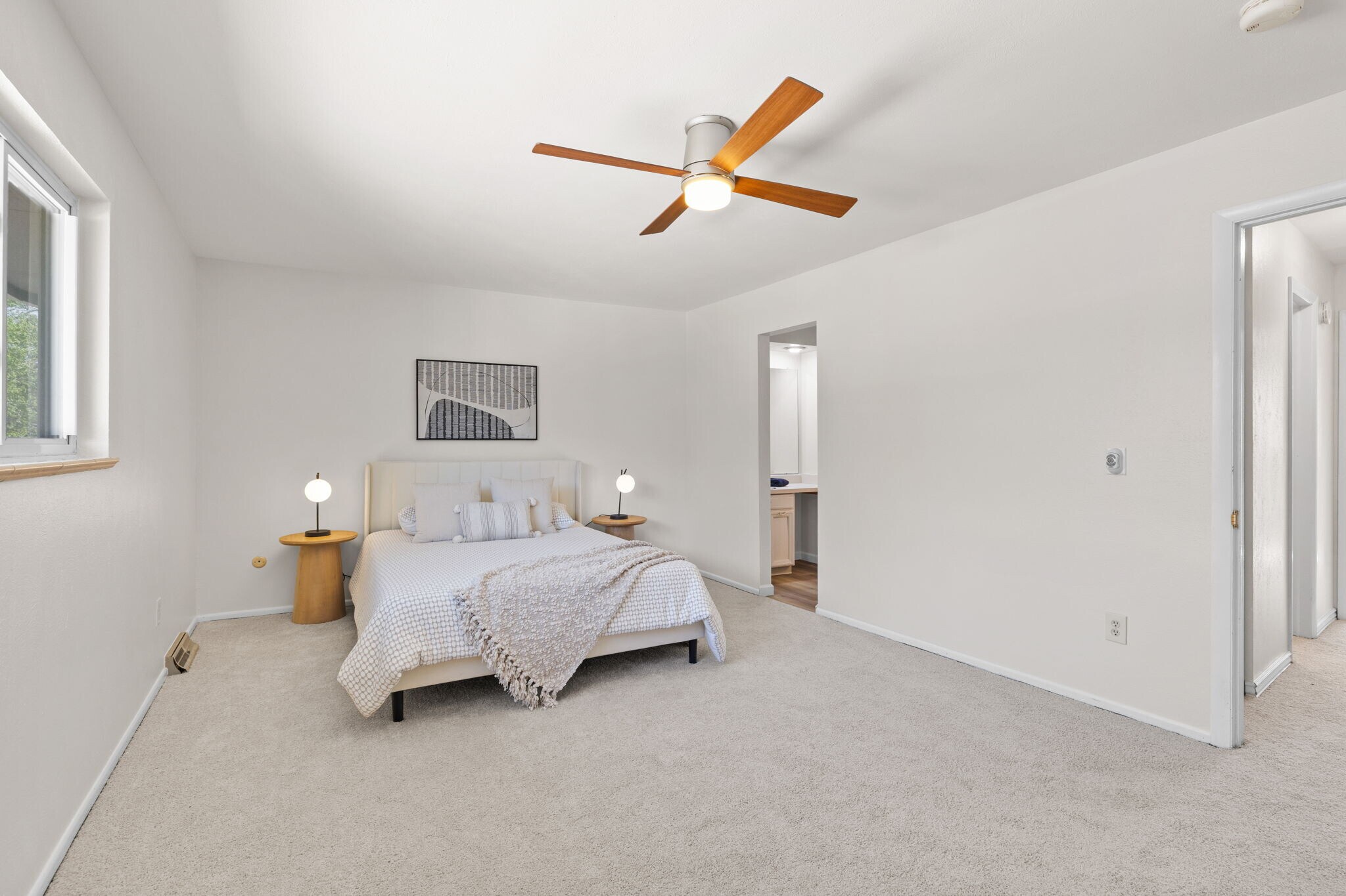 Building Photo - 2666 Sherwood Cir