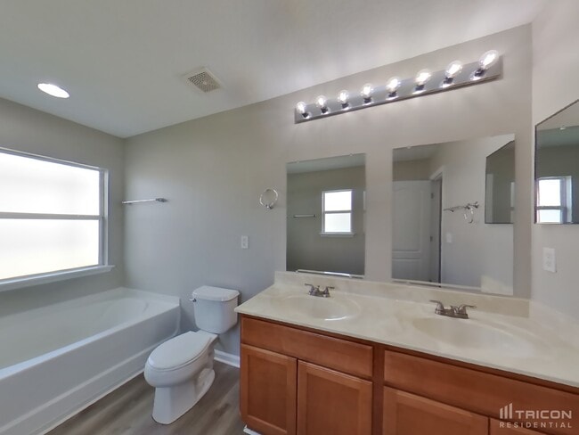 Building Photo - 76221 Long Pond Loop