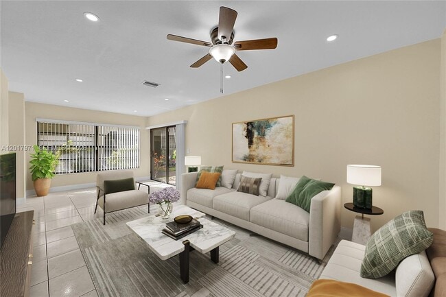 Building Photo - 2532 Coral Springs Dr