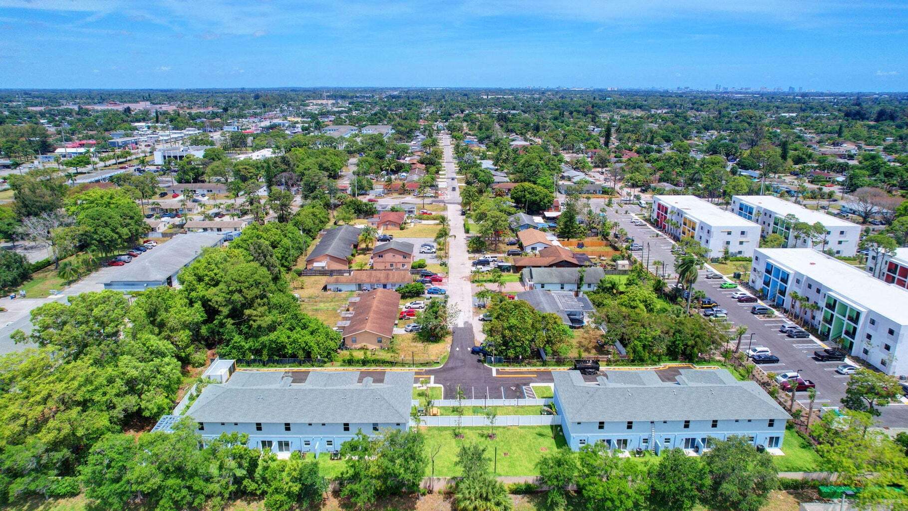 Building Photo - 3871 Patio Ct