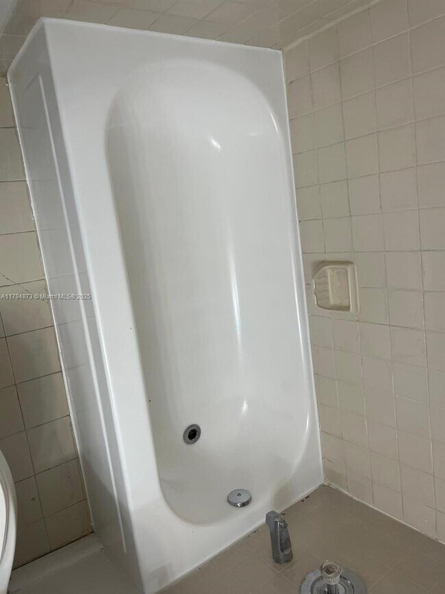 Building Photo - 9001 Wiles Rd