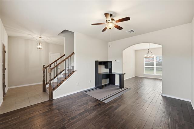 Building Photo - 700 Ireland Way