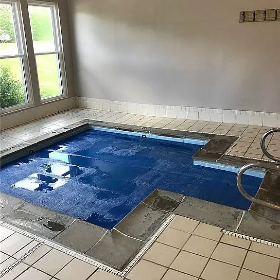 Building Photo - 1411 Lake Pointe Way