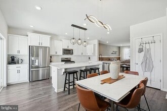 Building Photo - 12 Palermo Ln