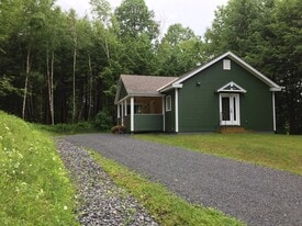 Building Photo - 3819 VT-44