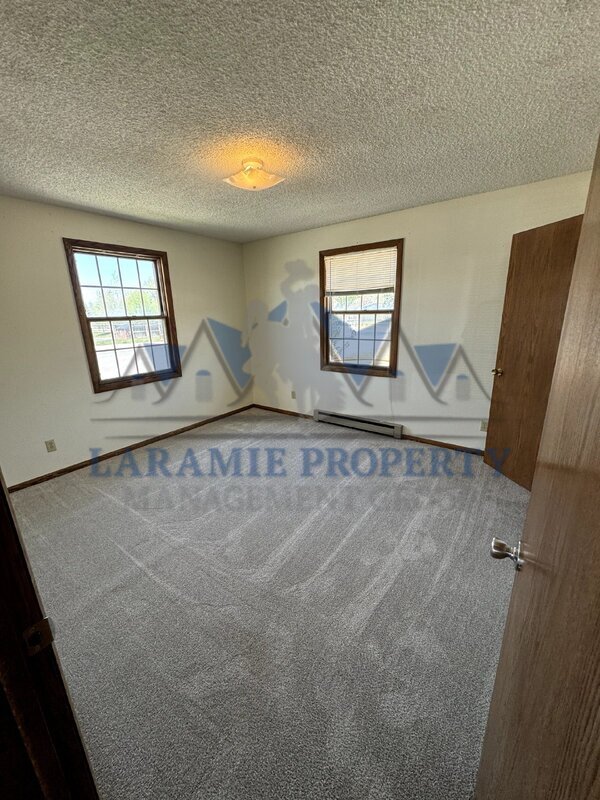 Building Photo - 1705 Fetterman Dr