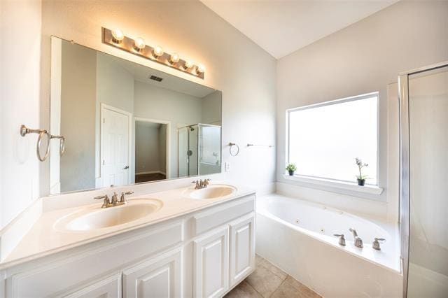 Building Photo - 2709 Lake Ridge Dr