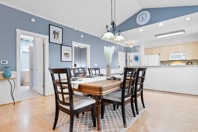 Building Photo - 4891 Luster Leaf Cir