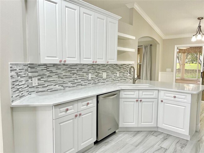 Building Photo - 919 Camino Del Rey Dr