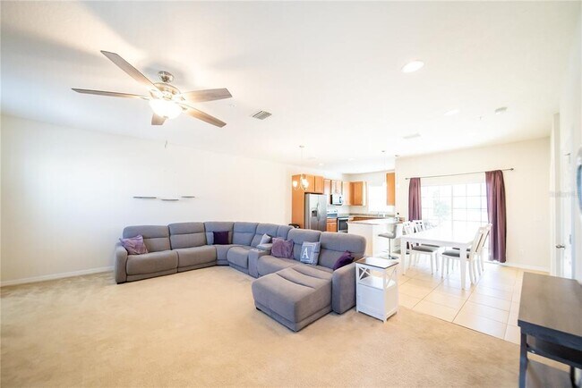 Building Photo - 980 Lakefront Village Dr