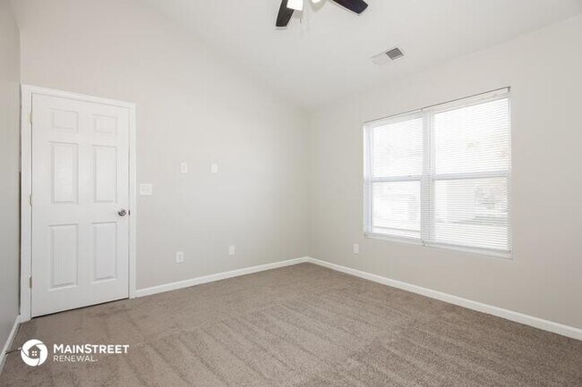 Building Photo - 718 Aberdeen Glen Pl, Charlotte, NC 28214