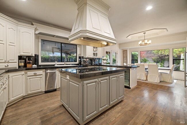 Building Photo - 470 Eastin Dr