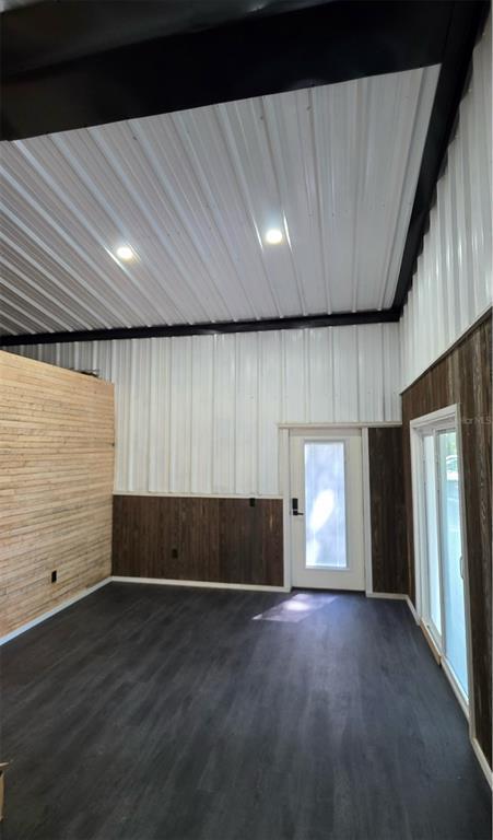 Building Photo - 401 SW Kemp Rd