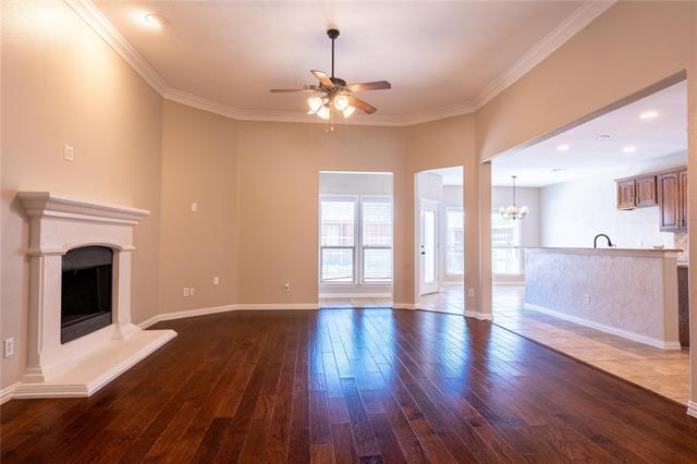 Building Photo - 1609 Clearwater Dr