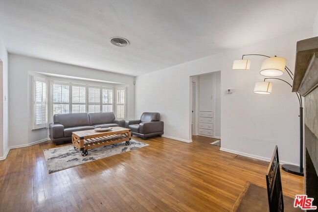 Building Photo - 128 S Madison Ave