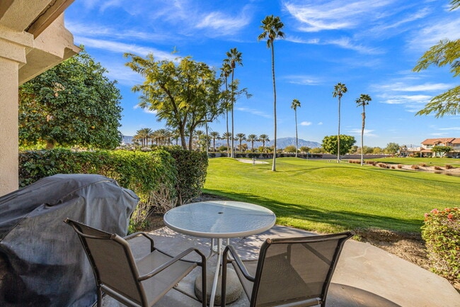 Building Photo - 78121 Crimson Ct