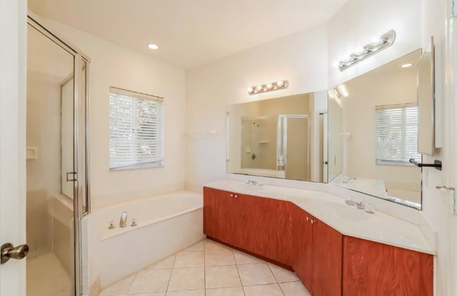 Building Photo - 8739 S San Andros