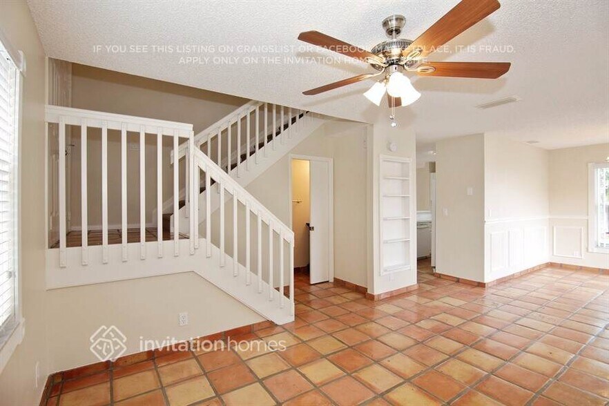 Building Photo - 6413 French Angel Terrace
