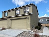 Building Photo - Low Maintenance 3 Bedroom Home in South Reno!
