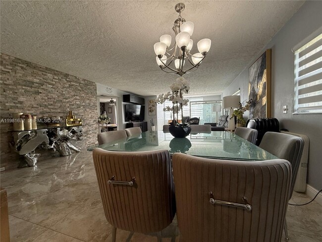 Building Photo - 12950 SW 4th Ct