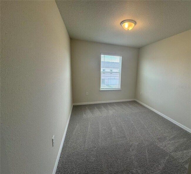 Building Photo - 6370 Tabebuia Pkwy