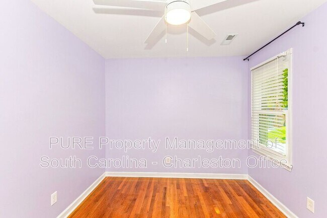 Building Photo - 154 Fox Chase Dr