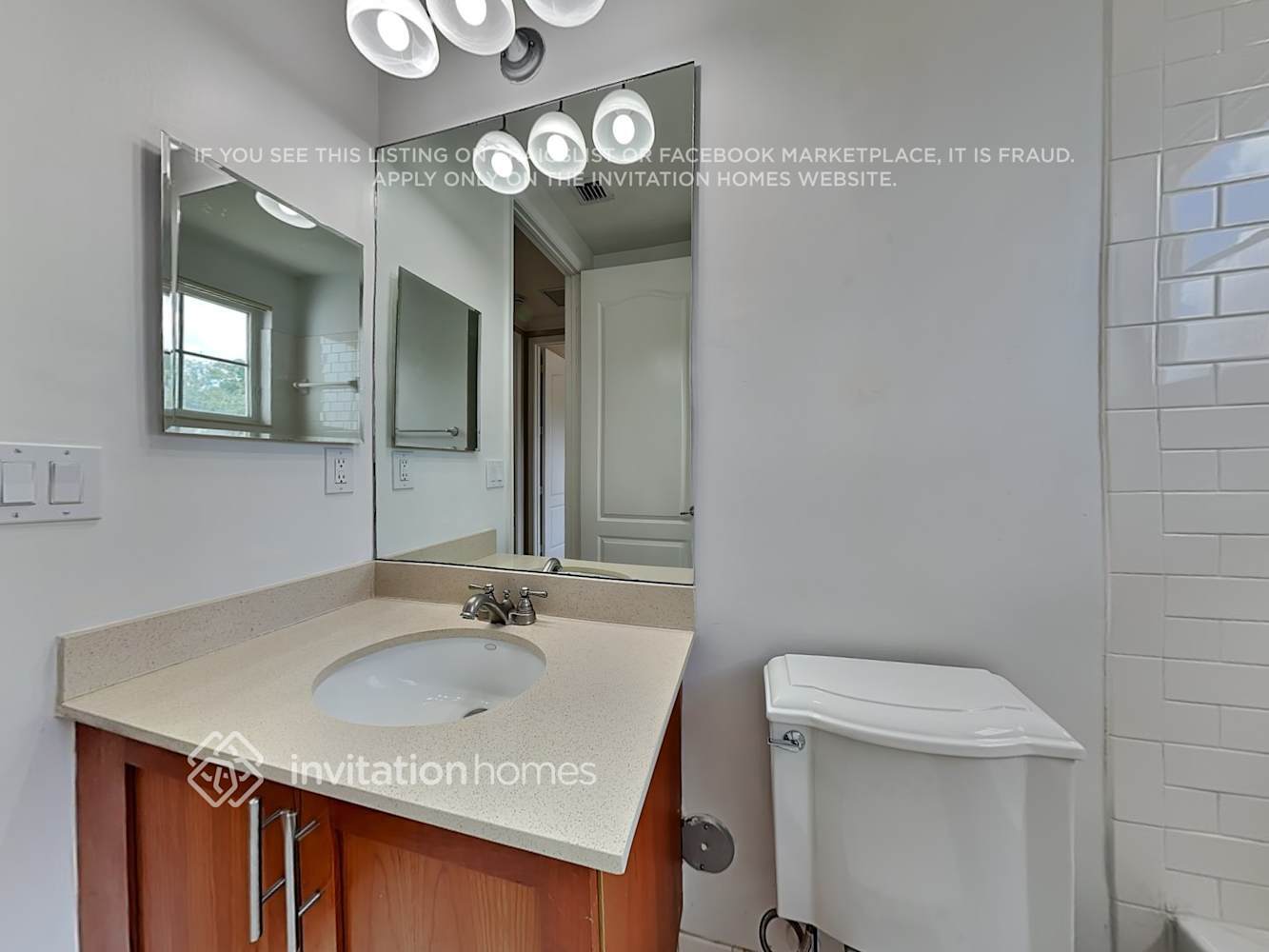 Building Photo - 414 Olssen Ave