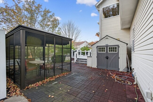 Building Photo - Stunning 4,166 Sq. Ft. Home in Westridge Oaks – Upgraded Throughout!