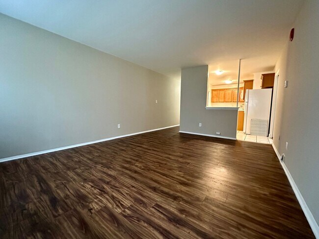 Interior Photo - 3069 Oakland
