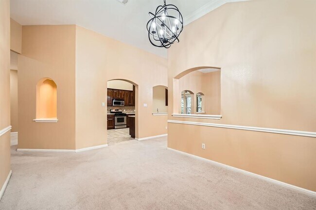 Building Photo - 401 Mandarin Flyway