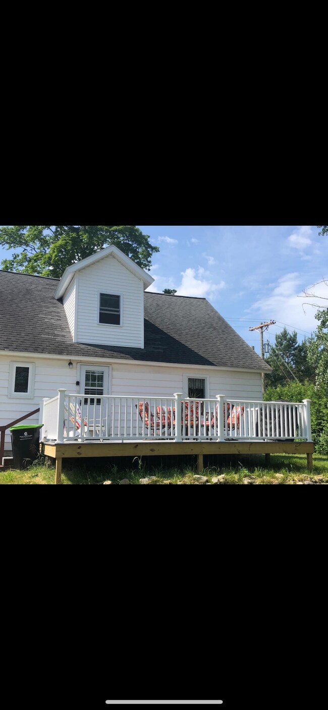 Porch at back door - 2978 Intertown Rd