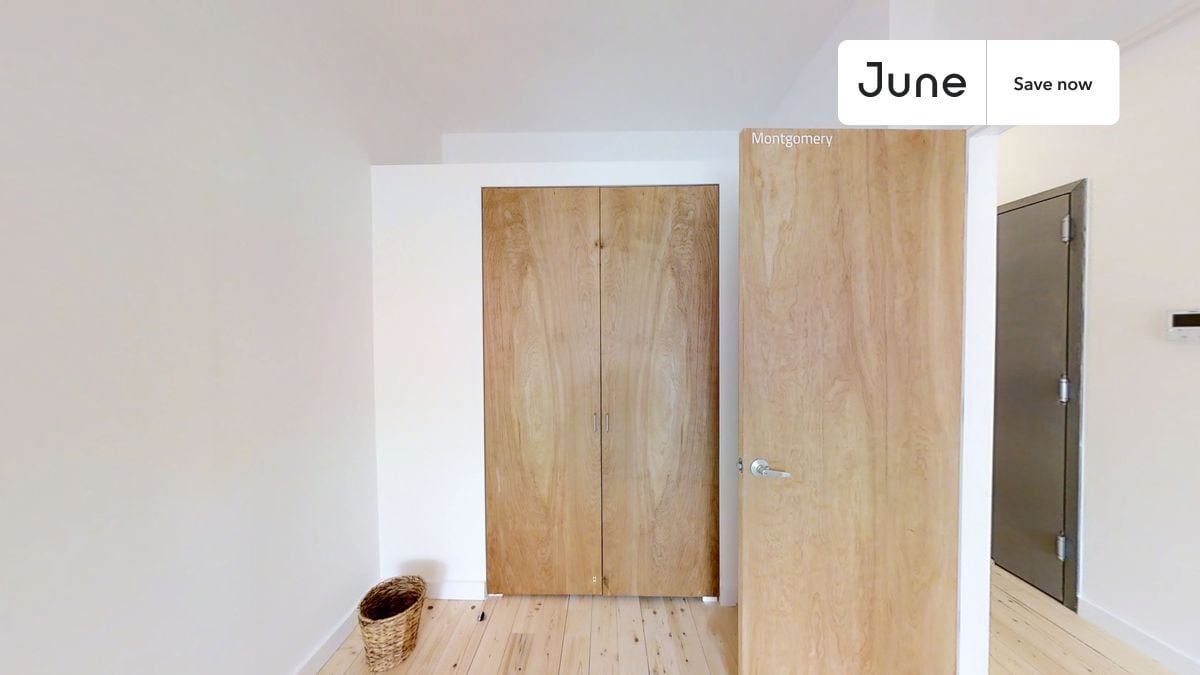 Building Photo - 455 Rogers Ave