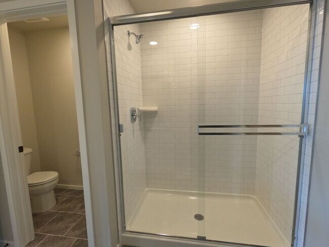 Building Photo - 2814 Barnstormer St